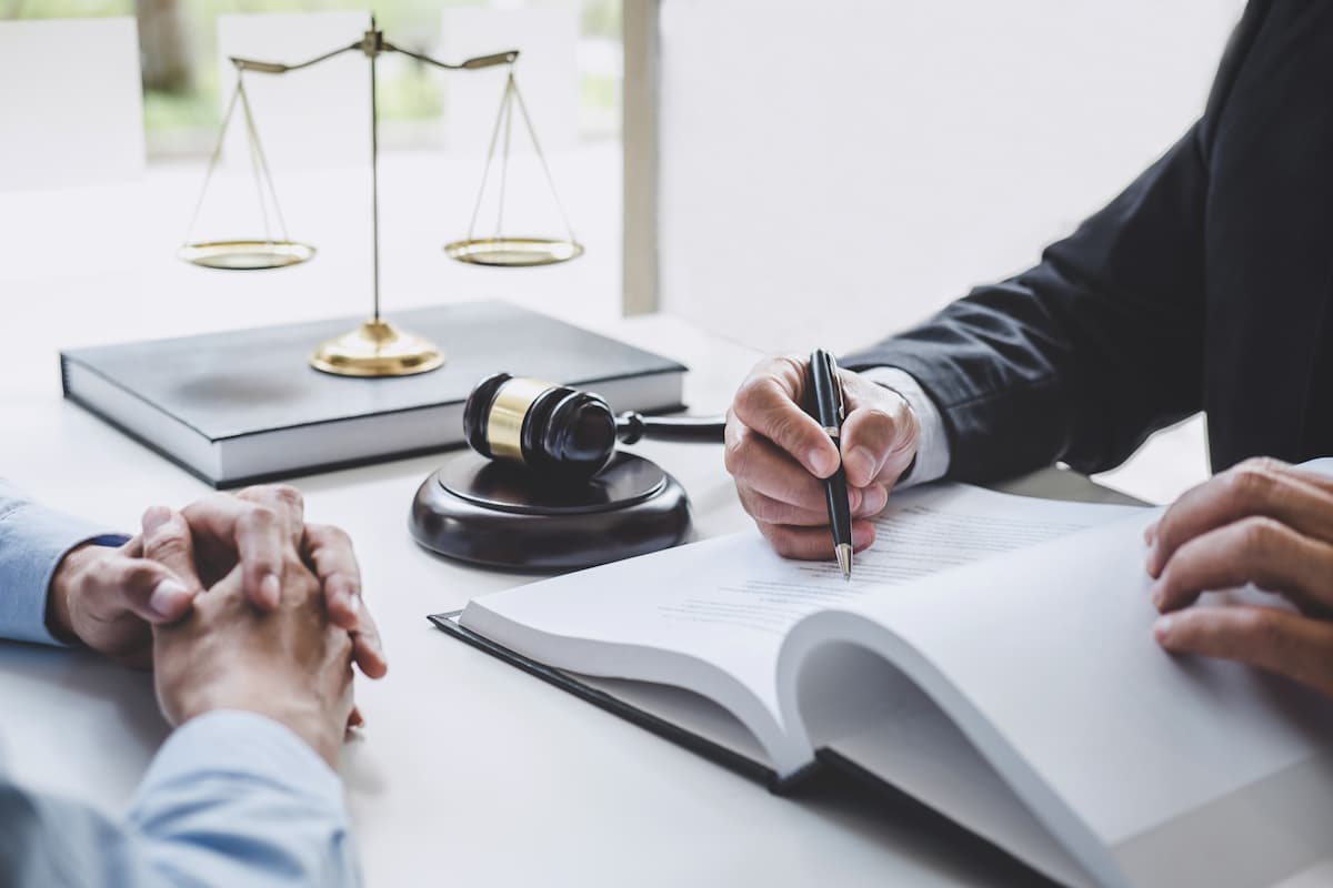 Autorizaciones judiciales para actos de disposición: cuándo son necesarias y cómo se solicitan